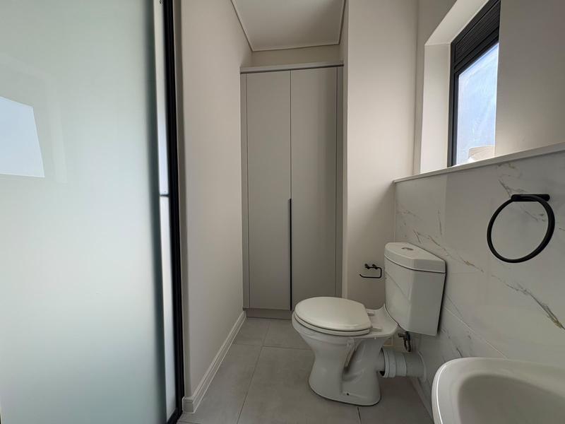 To Let 3 Bedroom Property for Rent in Sandown Western Cape